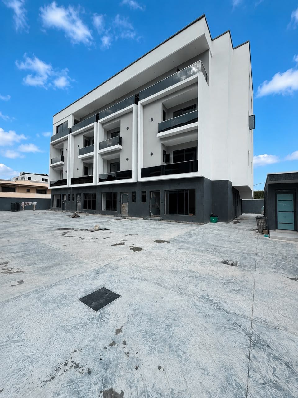 4-bedroom rental in Lekki — photo 1
